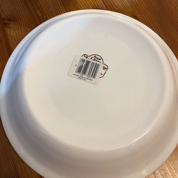 Vintage! Royal China Strawberry Recipe Pie Plate - Picture 3 of 7